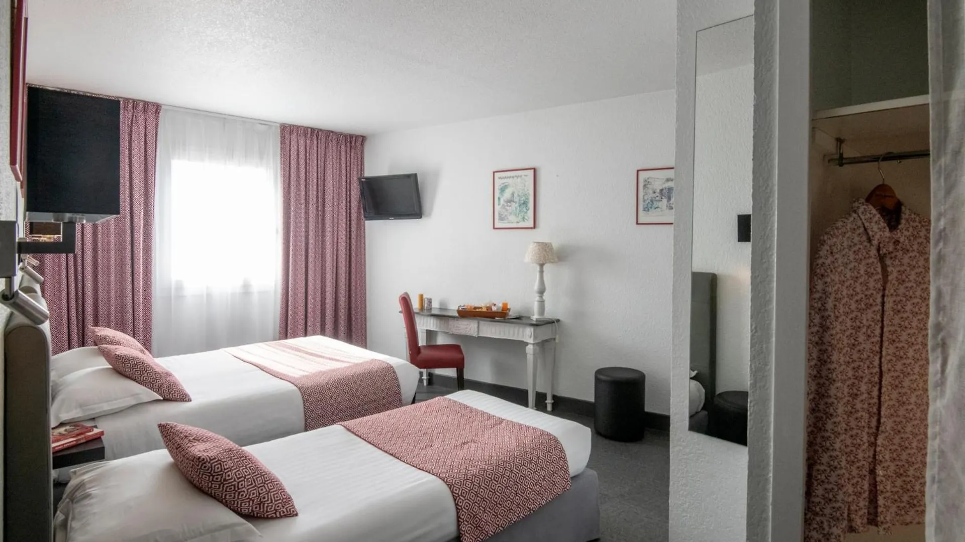 Hotel Du Forum Carpentras